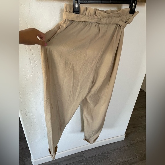 Lush| Tan Paperbag Trousers with tie waist and tapered leg—Size M••• - Picture 5 of 14